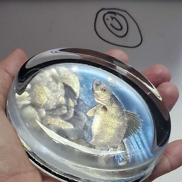 Vintage Enesco BASS FISH Glass Paperweight-Foil Art Fishing Made in England 3.5" - Picture 4 of 6